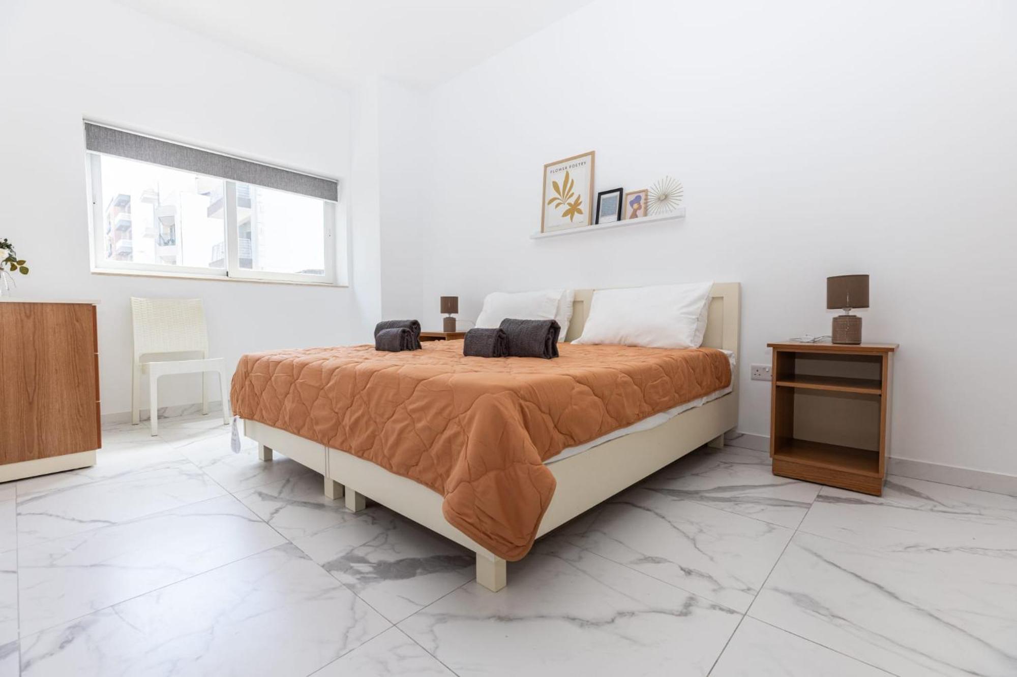 Bordino 2 Bedroom Apartment セント・ポールズ・ベイ エクステリア 写真